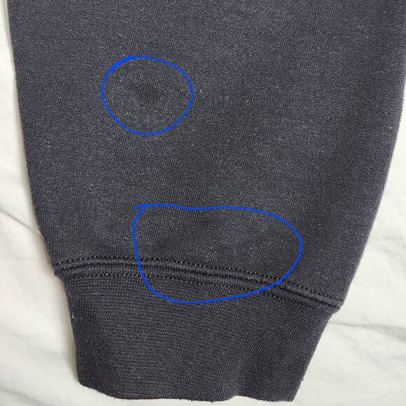 David Dobrik David’s Vlog Black Hoodie XXL Sleeve Logo Vlog Squad - Picture 11 of 14